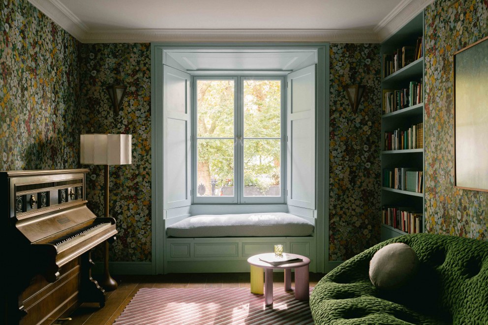 Victorian Terrace, Waterloo | Floral wallpaper and bespoke window seat for quirky colourful family living room | Interior Designers